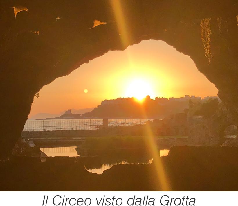 circeo visto dalla grotta2412.jpg